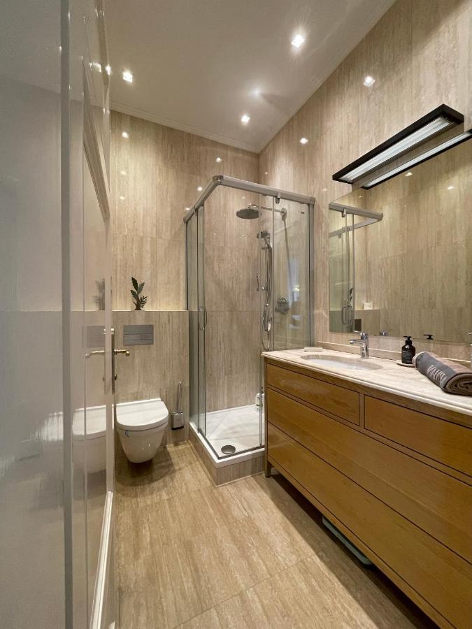 Luxury 2Br Apartment Neubaugasse Viena Exterior foto